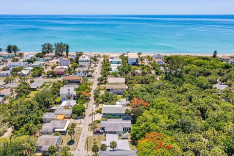 Sandy Feet Retreat Casa in Manasota Key