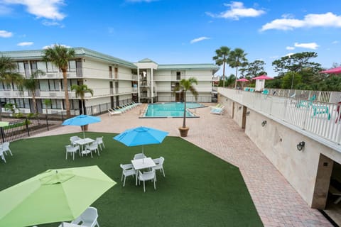 Pool view