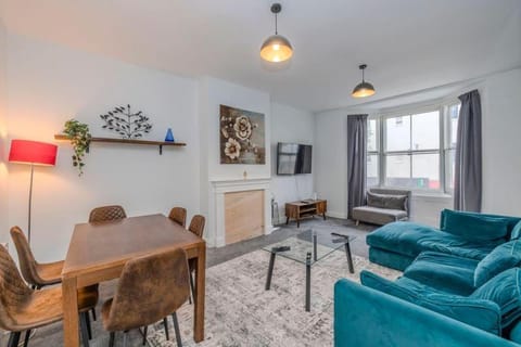 FLASH SALE Brighton City Centre 2 Bedrooms Flat BN129CLA03 Apartment in Hove