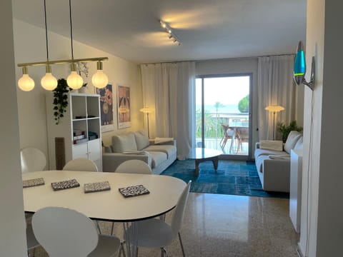 EPIS - large luxury apartment with sea view Apartment in Benicàssim