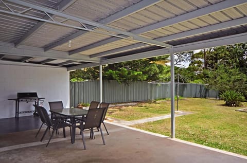 Crystal Waters Beach House - Belle Escapes Jervis Bay House in Vincentia