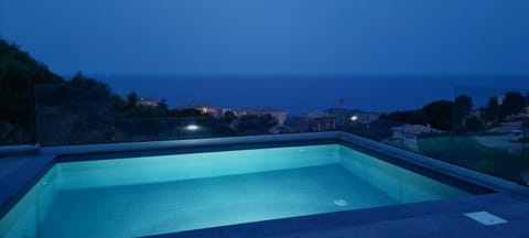 Night, Natural landscape, Pool view, Sea view, Swimming pool, Swimming pool