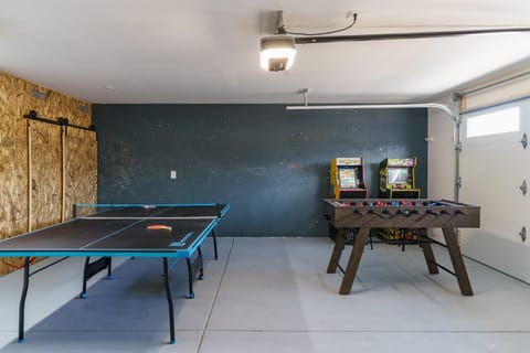 Activities, Game Room, Table tennis, Table tennis