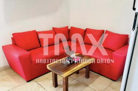 TMX HOSTAL Bed and Breakfast in Puerto Escondido