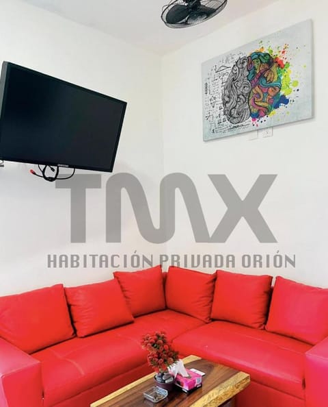 TMX HOSTAL Bed and Breakfast in Puerto Escondido