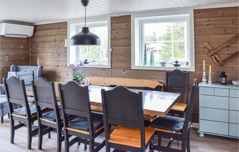 Awesome Home In Sjusjen With Kitchen Casa in Innlandet