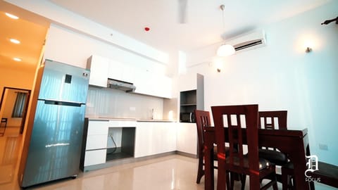 The Beach Front Apartment - Colombo, Uswetakeiyawa, Colombo Apartment in Western Province