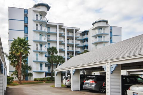 Lighthouse Pointe 402 Apartment in Redington Shores