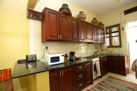 Remarkable 2-Bed Cottage Along Gayaza road House in Kampala