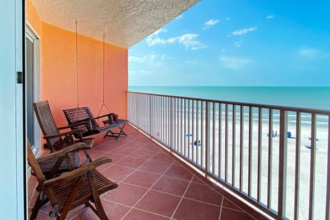 Beach Cottage 1410 Apartment in Redington Shores