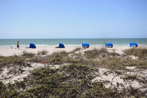 Sand Castle I 603 Apartment in Indian Shores