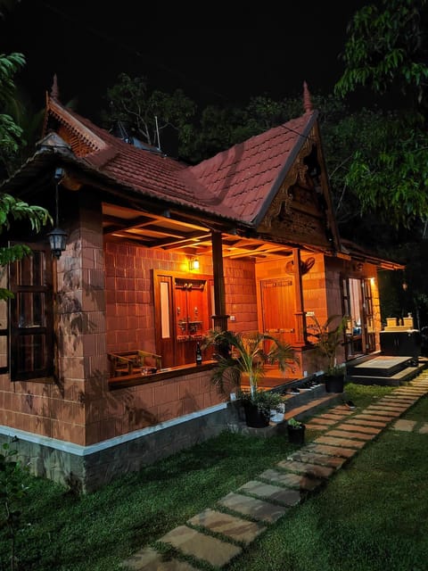 Little Chembaka house in Kumarakom