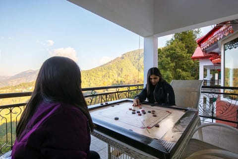 StayVista at Daffodil Cottages with Indoor Games Villa in Uttarakhand