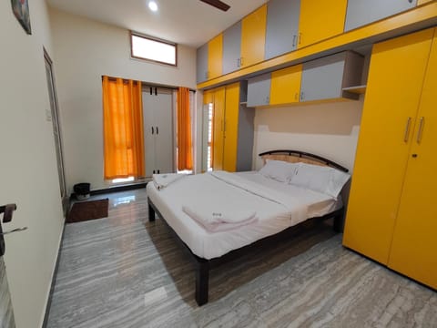 Yellow House Condo in Mysuru