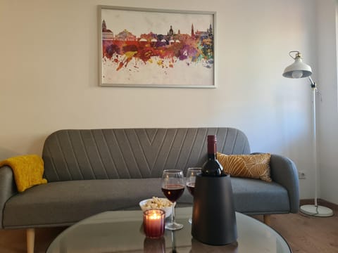 Business Apartment mit Terrasse Apartment in Dresden-Neustadt