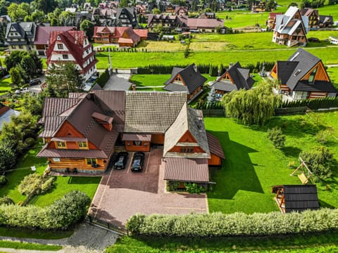 Neighbourhood, Natural landscape, Bird's eye view, Garden