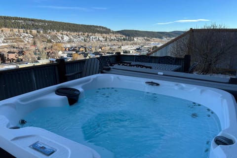Pagosa Elevated Dtwn Home with Stunning Views House in Pagosa Springs