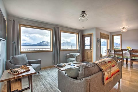 Remote Island Escape with Breathtaking Views Haus in Sitka