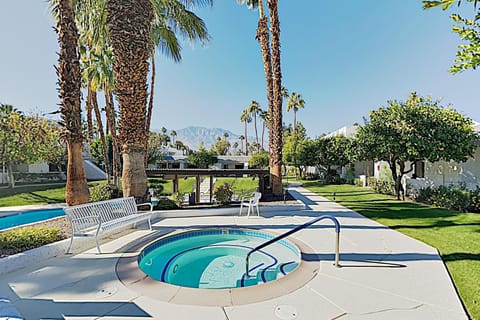 Palm Tree Retreat Unit 128 Permit# 4330 Apartment in Cathedral City