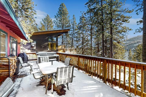 East Reed Oasis House in Truckee