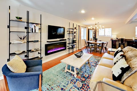 Cellador Charms Maison in South Lake Tahoe
