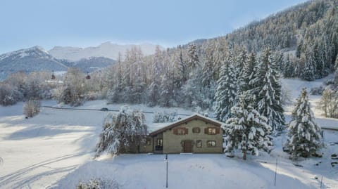 Natural landscape, Winter, Skiing, Hiking, Mountain view