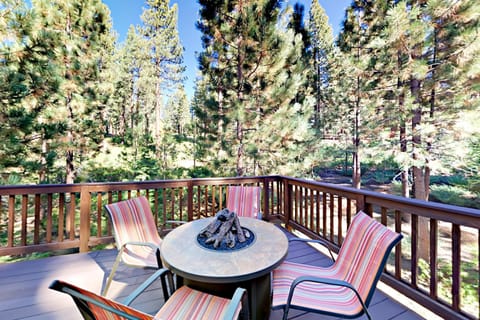 High Meadow Escape Maison in South Lake Tahoe