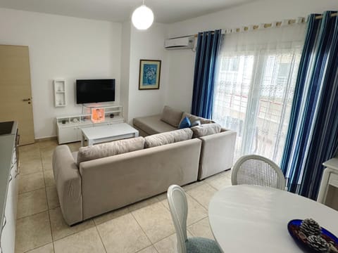 Celeste Bay Apartment Apartment in Vlorë
