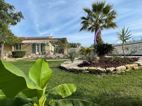 Property building, Patio, Garden, Garden view, Swimming pool
