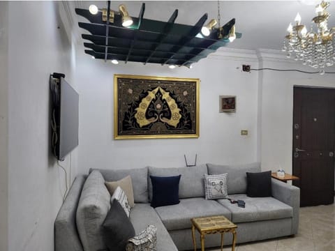 Elegant Apartment in Sheraton Heliopolis Condo in New Cairo City