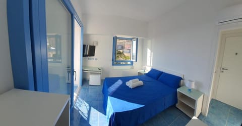 B&B Acquamarine Bed and Breakfast in Salerno