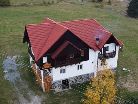 Property building, Bird's eye view