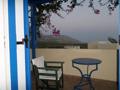 Santorious Nice View Apartment Apartamento in Megalochori