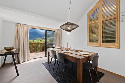 The Lakehouse Casa in Queenstown