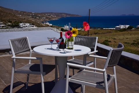 Frankie’s Sunrise villa Villa in Mykonos, Mikonos 846 00, Greece