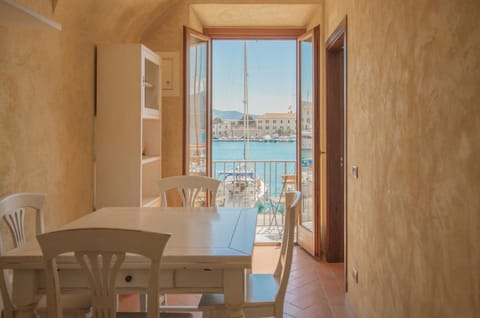 Dining area, Sea view