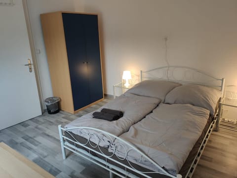 Schönes einfaches zentrales Zimmer in Oldenburg Vacation rental in Oldenburg