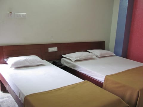 Hotel VIP Residency Lodge nature in Tirupati