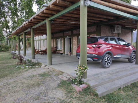 Cabaña El Tato House in San Juan Province, Argentina