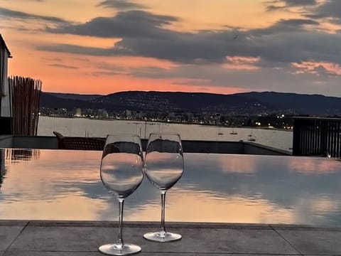 Swimming pool, Drinks, Sunset