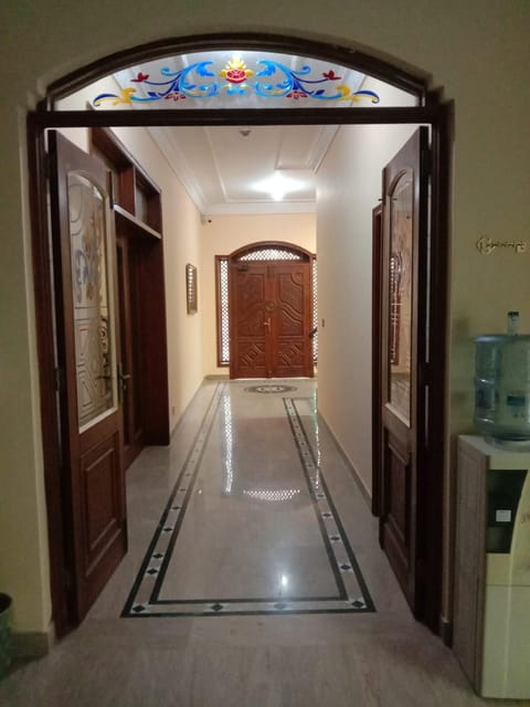 Amira Villa 1 Kanal 5 bedroom house, Johar Town Lahore Villa in Lahore