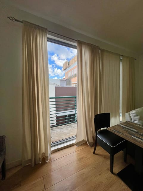 Balcony/Terrace, Dining area