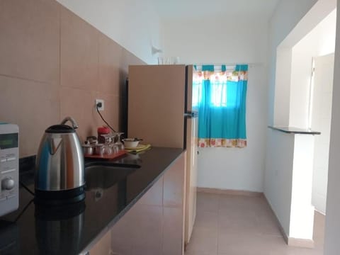 Coffee/tea facilities, Kitchen or kitchenette