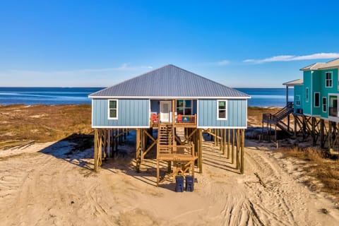 Dolphin Blue House in Dauphin Island