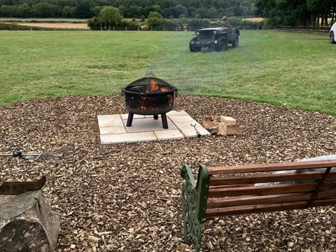 Southfields Bell Tent. Luxury tent in Bassetlaw District