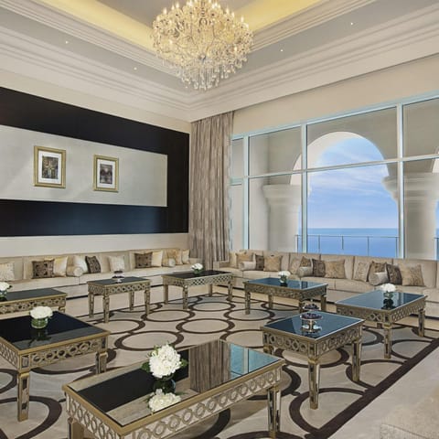 Waldorf Astoria Dubai Palm Jumeirah Resort in Dubai