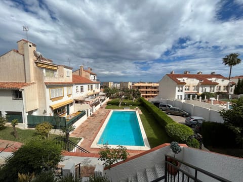 Pool view, Swimming pool