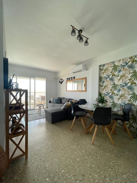 Sunflower residence first line by the sea Apartment in Santa Pola