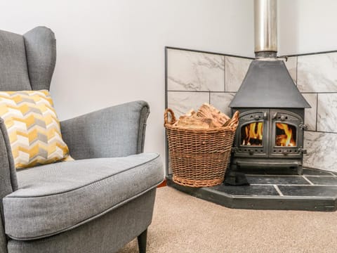 Ash Cottage House in North Devon District