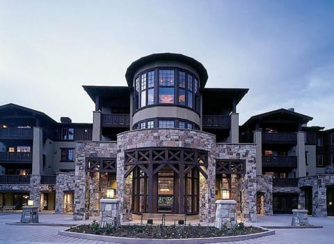 Expansive Four Bedroom Suite at The Chateaux condo Condominio in Deer Valley